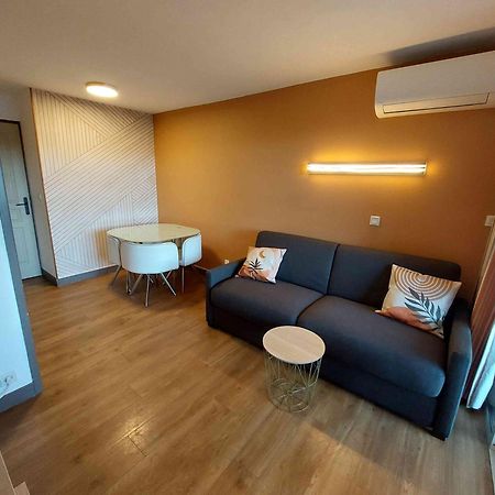 Cap Esterel Appartement Climatise Dans Le Centre Du Village Vacances Drammont Dış mekan fotoğraf