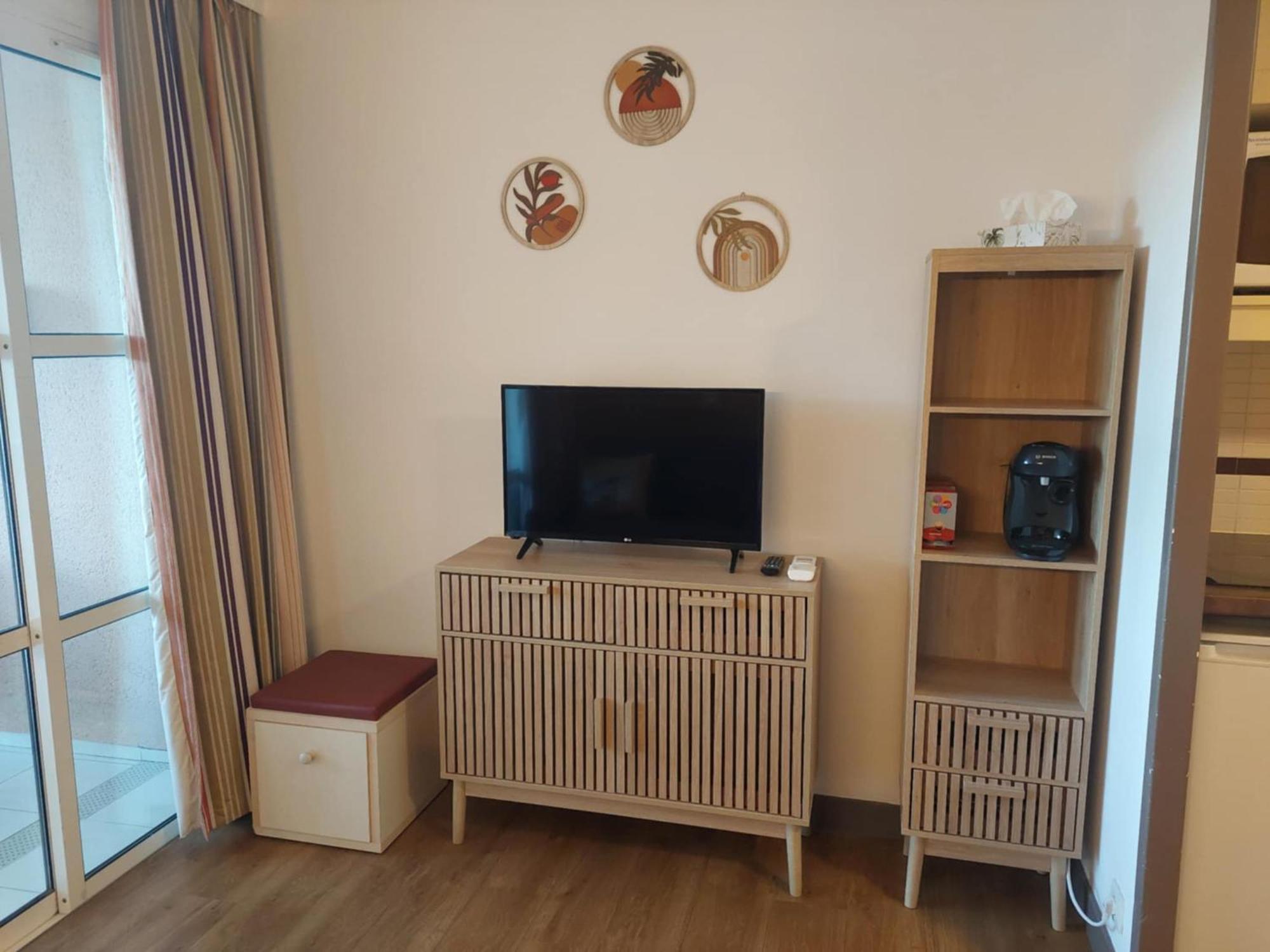 Cap Esterel Appartement Climatise Dans Le Centre Du Village Vacances Drammont Dış mekan fotoğraf