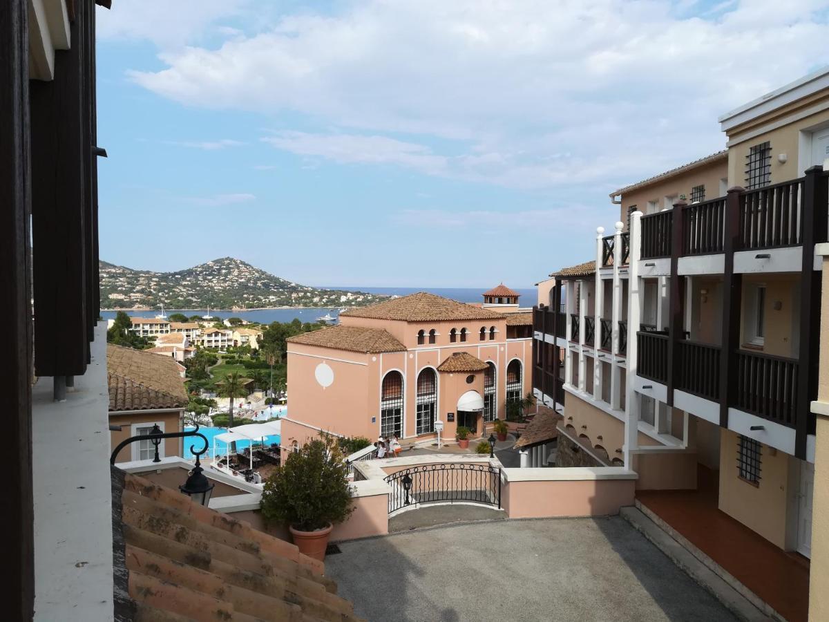 Cap Esterel Appartement Climatise Dans Le Centre Du Village Vacances Drammont Dış mekan fotoğraf